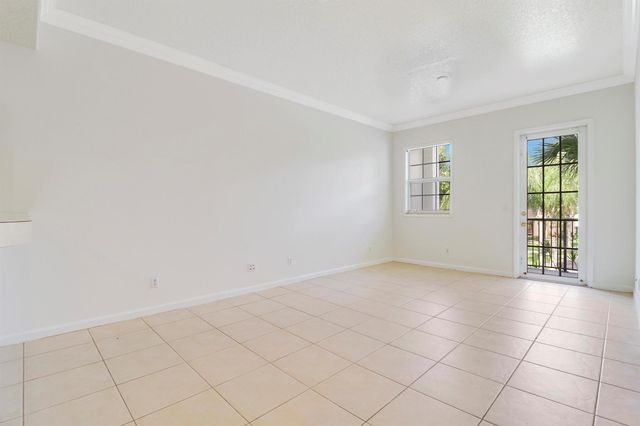 10320 SW Stephanie Way 7-204, Port St Lucie, FL 34987