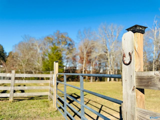 627 Neel School Road, Danville, AL 35619