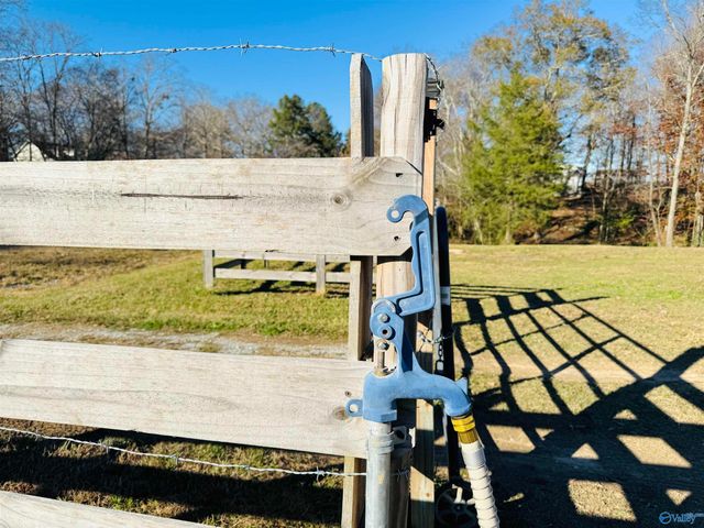 627 Neel School Road, Danville, AL 35619