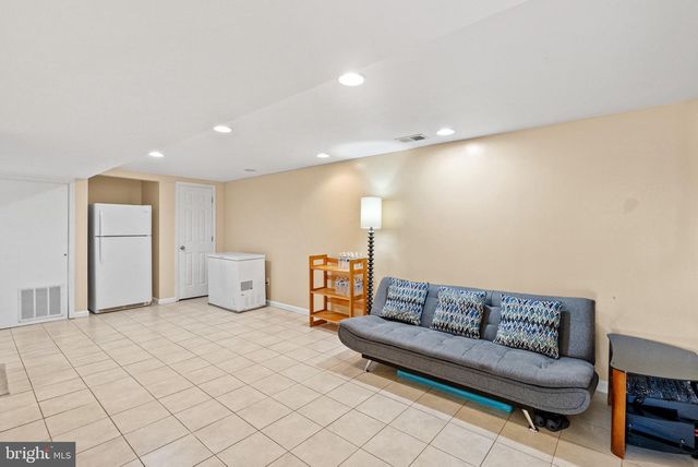 11402 MONTERREY DR, Silver Spring, MD 20902