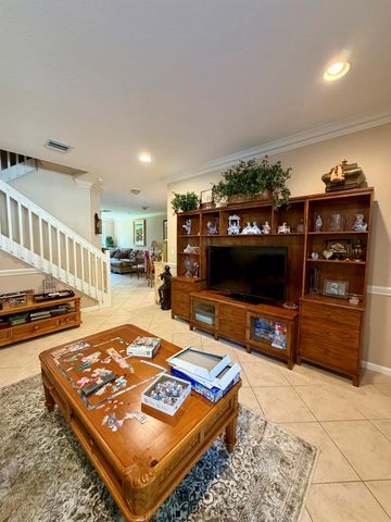 16129 Poppyseed Circle 1605, Delray Beach, FL 33484