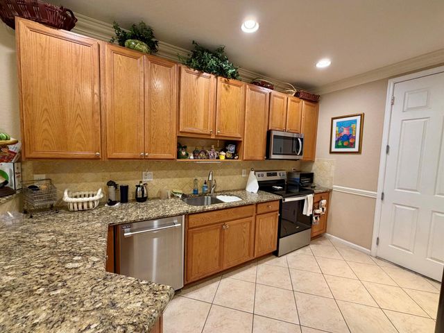 16129 Poppyseed Circle 1605, Delray Beach, FL 33484