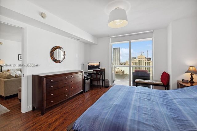 50 Biscayne Blvd 2111, Miami, FL 33132