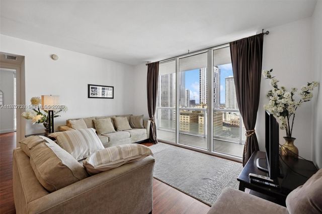 50 Biscayne Blvd 2111, Miami, FL 33132