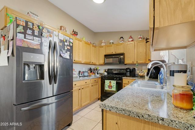 704 W HESS Avenue, Coolidge, AZ 85128