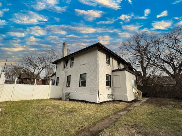 800 Buchanan Street, Gary, IN 46402