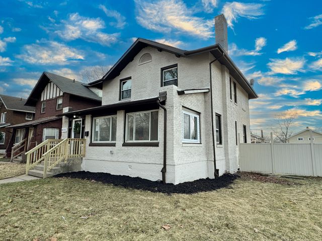 800 Buchanan Street, Gary, IN 46402