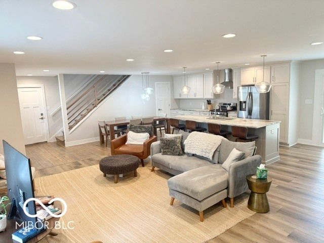 1 Elm Tree Court, Greenwood, IN 46142