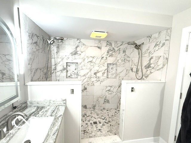 1 Elm Tree Court, Greenwood, IN 46142