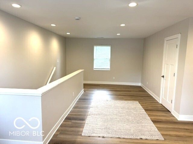 1 Elm Tree Court, Greenwood, IN 46142