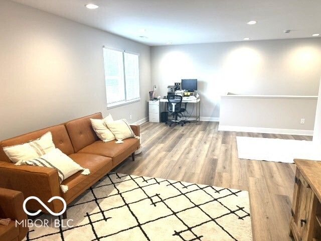 1 Elm Tree Court, Greenwood, IN 46142