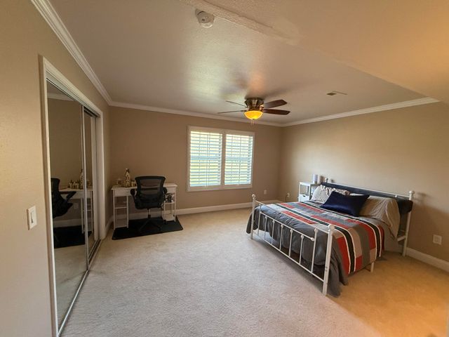 4461 N Katrina Avenue, Springfield, MO 65803