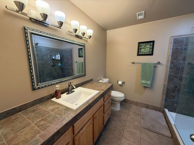 4461 N Katrina Avenue, Springfield, MO 65803