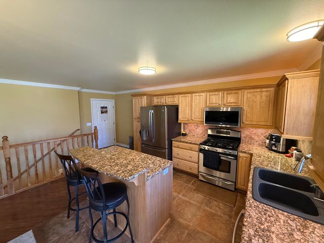 4461 N Katrina Avenue, Springfield, MO 65803