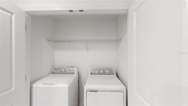 2415 PARAVANE WAY, Wesley Chapel, FL 33543