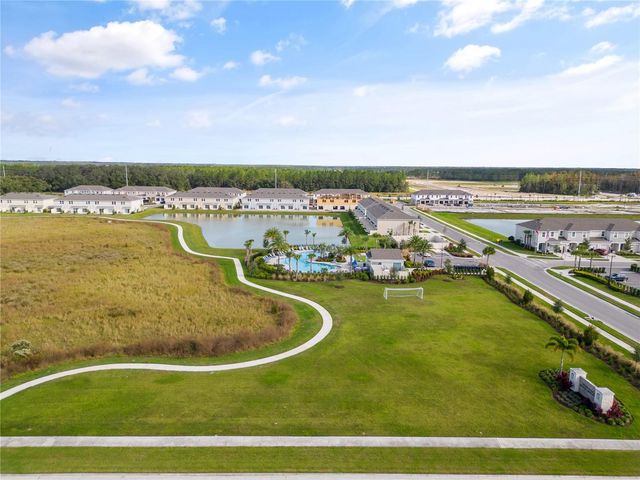 2415 PARAVANE WAY, Wesley Chapel, FL 33543