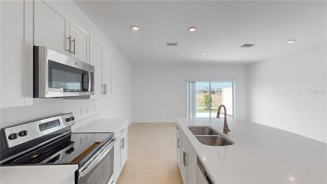 2415 PARAVANE WAY, Wesley Chapel, FL 33543