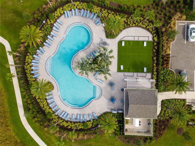2415 PARAVANE WAY, Wesley Chapel, FL 33543