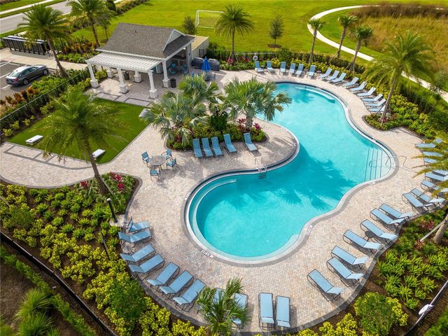 2415 PARAVANE WAY, Wesley Chapel, FL 33543