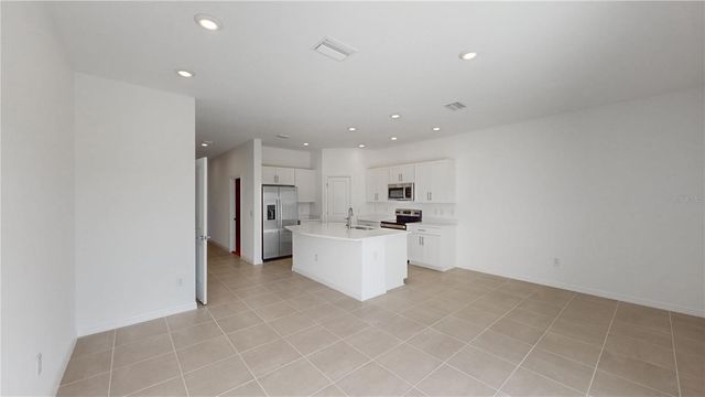2415 PARAVANE WAY, Wesley Chapel, FL 33543