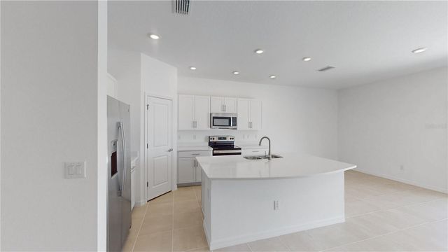 2415 PARAVANE WAY, Wesley Chapel, FL 33543