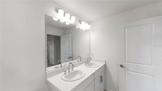 2415 PARAVANE WAY, Wesley Chapel, FL 33543