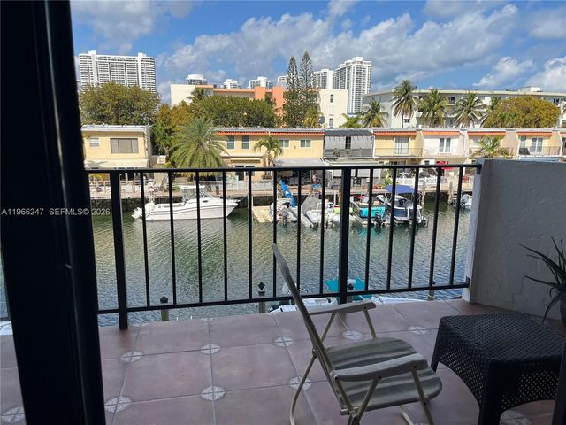 3545 NE 166th St 303, North Miami Beach, FL 33160