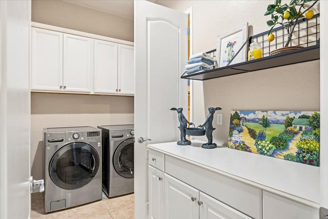 2059 Keystone Dr, El Dorado Hills, CA 95762