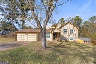 5065 Rockborough Trail NW, Norcross, GA 30071