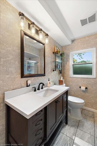 31095 W Rutland Street, Beverly Hills Village, MI 48025