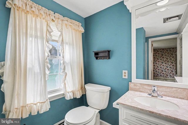 13 PLEASANT VIEW DR, Strasburg, PA 17579