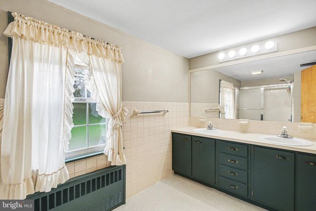 13 PLEASANT VIEW DR, Strasburg, PA 17579