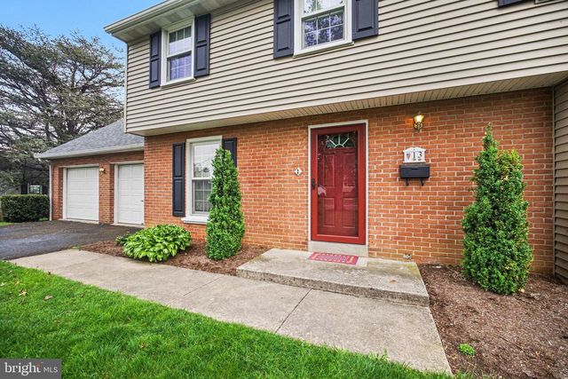 13 PLEASANT VIEW DR, Strasburg, PA 17579