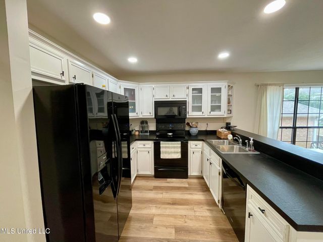 598 Bedford Circle, Madison, MS 39110