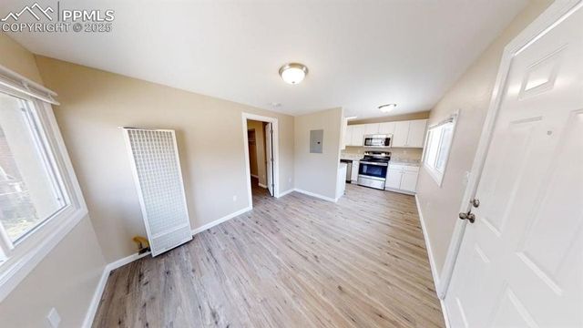 2413 E St Vrain Street, Colorado Springs, CO 80909