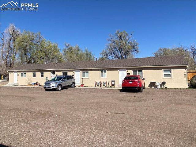 2413 E St Vrain Street, Colorado Springs, CO 80909