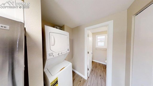 2413 E St Vrain Street, Colorado Springs, CO 80909