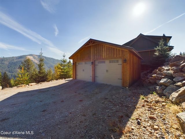 441 Moose Mountain Ln, Kingston, ID 83839