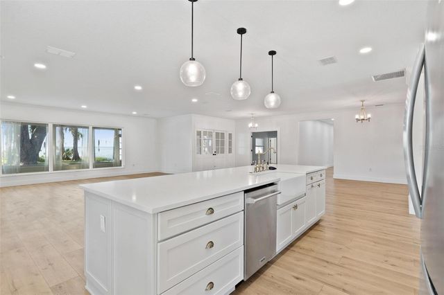 3020 INDIAN TRAIL, Eustis, FL 32726