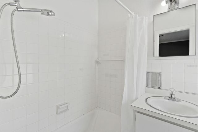 3020 INDIAN TRAIL, Eustis, FL 32726