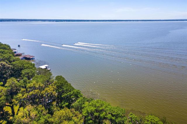 3020 INDIAN TRAIL, Eustis, FL 32726