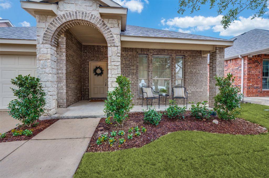 9705 Mystic Dunes Drive, Mckinney, TX 75072