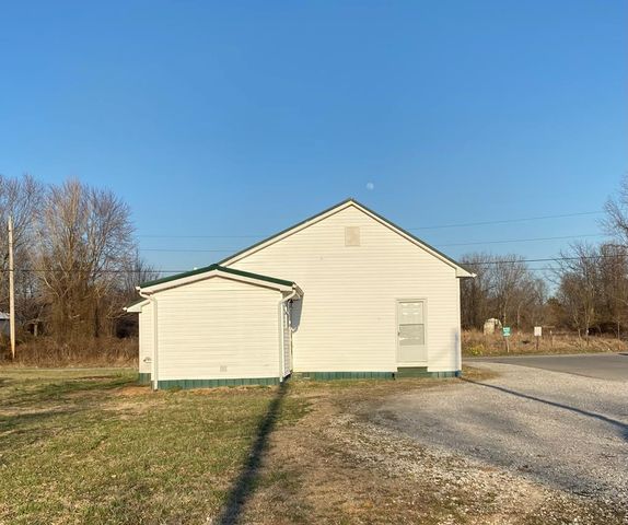 7305 Old Madisonville Road, Hopkinsville, KY 42240