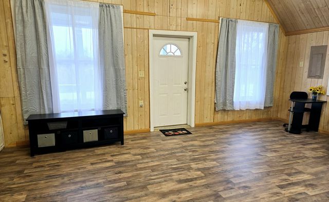 7305 Old Madisonville Road, Hopkinsville, KY 42240