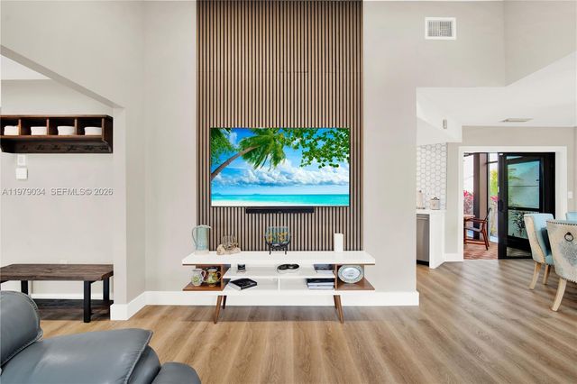 9066 SW 112th Ct, Miami, FL 33176