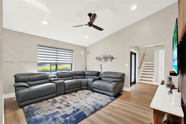 9066 SW 112th Ct, Miami, FL 33176