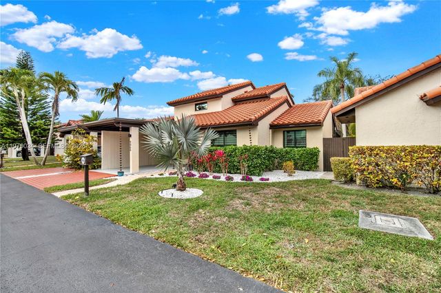 9066 SW 112th Ct, Miami, FL 33176