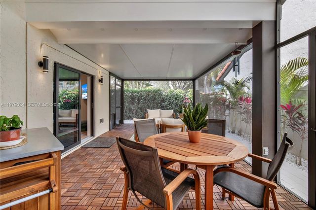 9066 SW 112th Ct, Miami, FL 33176