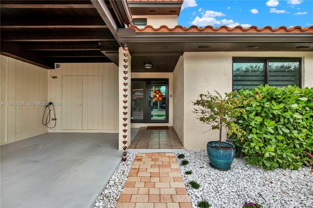 9066 SW 112th Ct, Miami, FL 33176