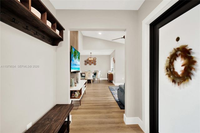 9066 SW 112th Ct, Miami, FL 33176